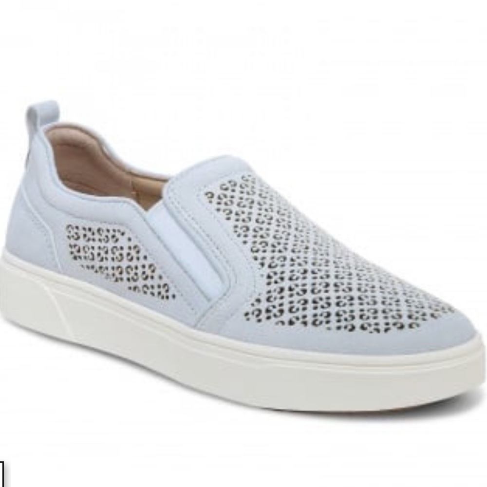 Vionic Kimmie Perf Women's Slip On Supportive Sneaker Size 8.5